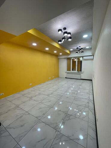 Офисы: Сдаю Офис, 188 м², В жилом комплексе, С отдельной кухней, С отдельным входом, С отдельным сан узлом — 6