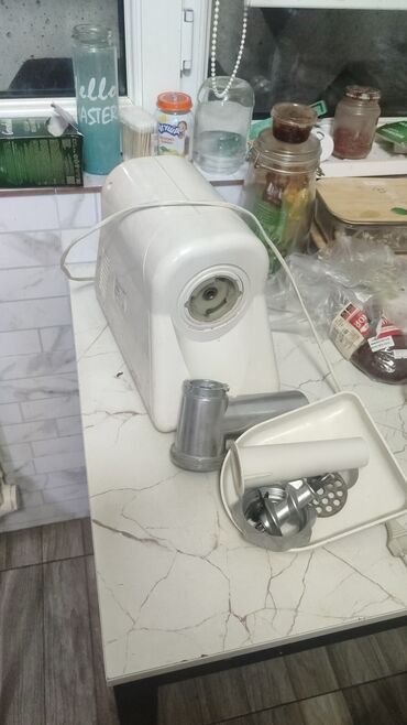 butun кошелек цена: Продаю мясорубку рабочяя 1000 сом и сковародка 200 сом