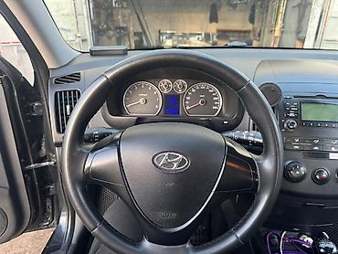 Hyundai: Hyundai i30: 1.4 l | 2009 il Hetçbek — 11