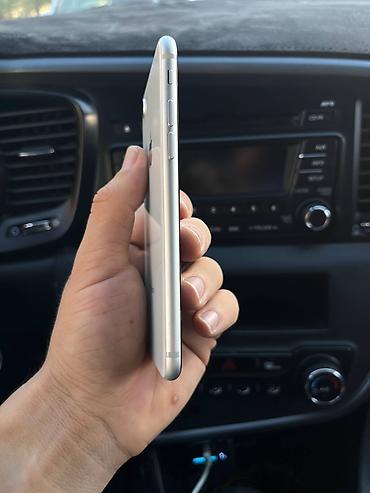 iphone s5: IPhone 8, Б/у, 64 ГБ, Белый, 100 % — 4