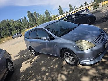 крышка багажник аккорд: Honda Stream: 2003 г., 2 л, Автомат, Бензин, Минивэн — 3