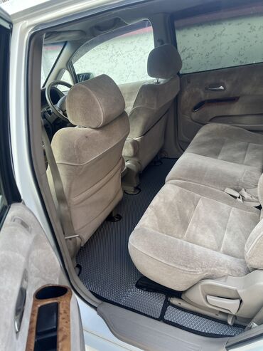 Honda: Honda Odyssey: 2003 г., 2.3 л, Бензин, Минивэн at lalafo.kg — 4 Honda: Honda Odyssey: 2003 г., 2.3 л, Бензин, Минивэн — 4