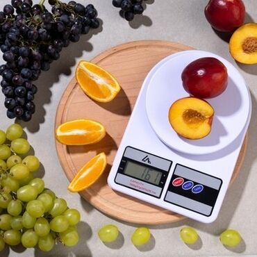 весы для взвешивания: Весы обеспечивают надежное взвешивание продуктов массой до 10