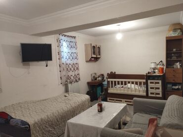 Həyət evləri və villaların satışı: Binəqədi qəs. 4 otaqlı, 100 kv. m, Yeni təmirli — 4