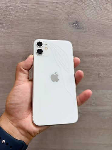iphone cs max: IPhone 11, Б/у, 64 ГБ, Белый, Кабель, 80 % — 2