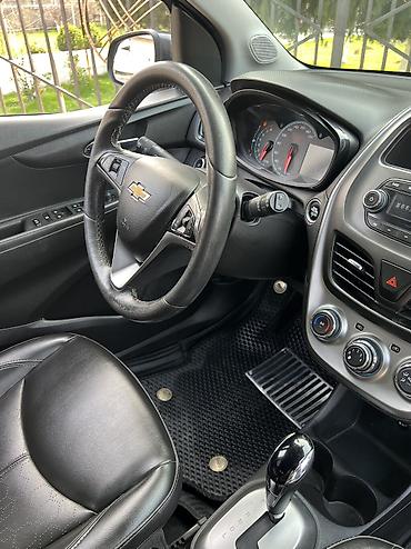 Chevrolet: Chevrolet Spark: 2017 г., 1 л, Бензин, Хэтчбэк — 7