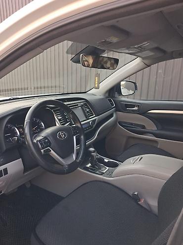 Toyota: Toyota Highlander: 2017 г., Автомат, Кроссовер — 8