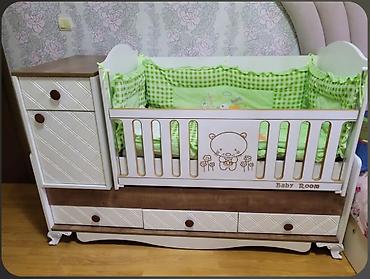 kamod modelleri: Uşaq beşiyi və komodlu dəst - Model: “Baby Room” naxışlı, ağ və ağac — 1