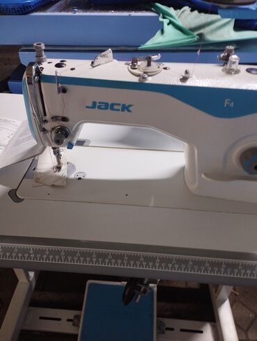 швейные машинки 3: Швейная машина Jack, Электромеханическая, Полуавтомат