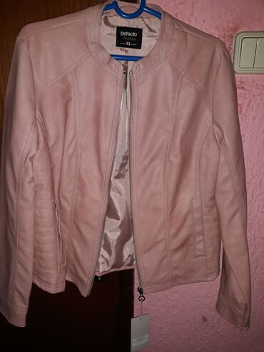 Ostale jakne, kaputi, prsluci: Jakna od eko koze na cibzar, roze boje. XL. Placanje unapred post — 12