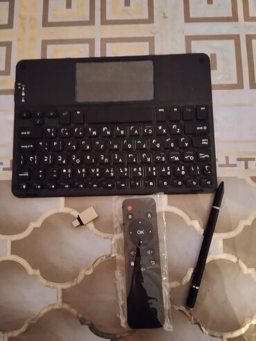 Digər planşetlər: Planşet seti – 16 Max Komplekt: - 16 Max planşet - Maqnitli qapaqlı — 8