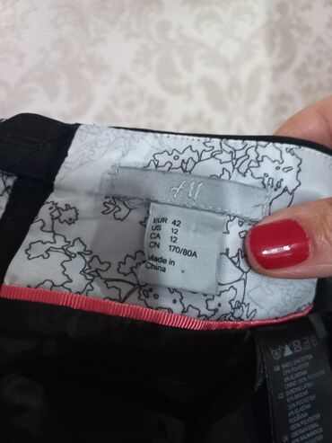 длинное платье с прозрачной юбкой: Юбка H & M в отличном состоянии (оригинал ) L 300 сом