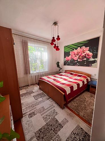 Продажа коттеджей и домов: 5 комнат, 85 м², 9 соток, Бишкек, Аламединский рынок / базар — 1