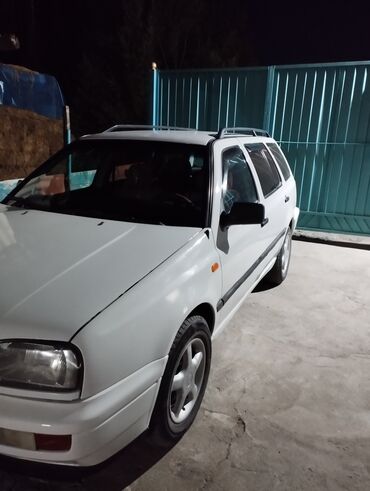 Volkswagen: Volkswagen Golf Variant: 1995 г., 1.8 л, Механика, Бензин, Универсал