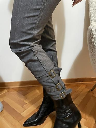 Pantalone: Ženske elegantne pantalone sive boje sa diskretnim prugama. PS…fashion — 10