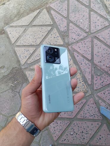 телефон fly 403: Xiaomi 13T, цвет - Зеленый, 
 Две SIM карты