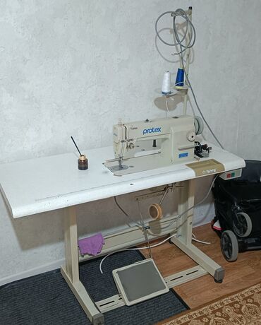 швейни машинка: Швейная машина PRC, Полуавтомат