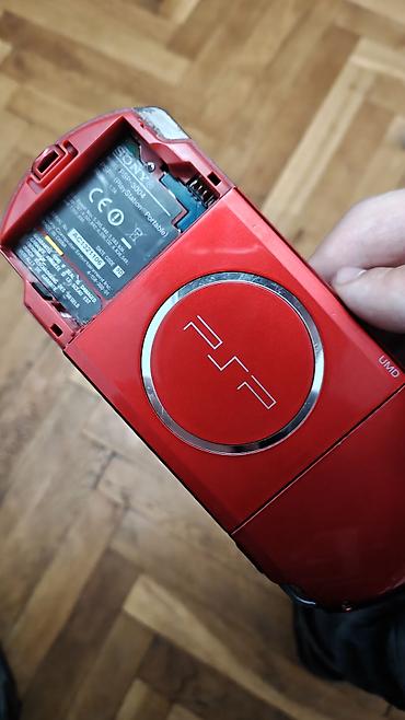 PSP (Sony PlayStation Portable): Sony PSP-3004 (Red) – portativ oyun konsolu temizdi sadece ekranda — 3