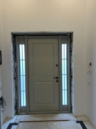 Giriş qapıları: Mənzil üçün Yeni Giriş qapısı Zəmanətli, Pulsuz quraşdırma, Pulsuz çatdırılma — 6