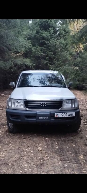 Toyota: Toyota Land Cruiser: 2001 г., 4.5 л, Механика, Бензин, Жол тандабас