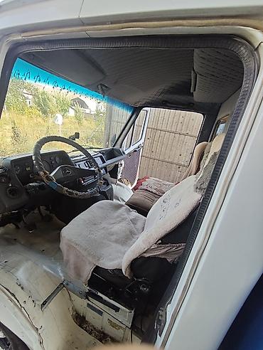 мерседес 711 гигант: Mercedes-Benz B-Class: 1992 г. — 3