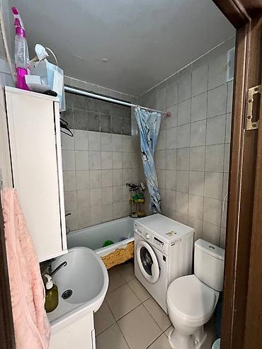 66: 1 комната, 43 м², 12 мкр 108 серия, 8 этаж, Косметический ремонт — 7