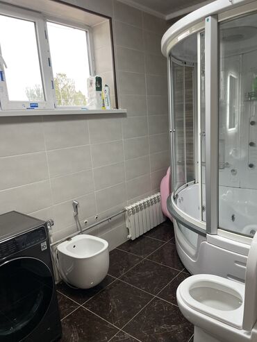 Иссык-Куль 2025: Номер, КОМФОРТ Каракол, Парковка, стоянка — 30