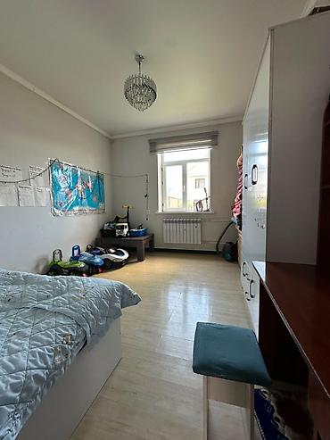 105: Дом в Арча-Бешике Продается уютный дом в районе Арча-Бешик. Участок — — 7