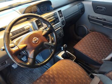 авто подушки: Nissan X-Trail: 2004 г., 2.5 л, Механика, Бензин, Внедорожник