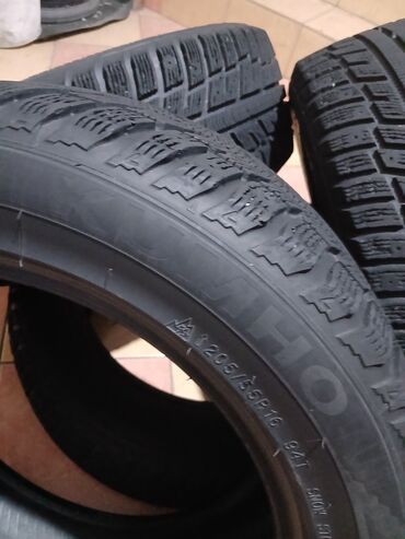 Шины: Комплект зимних шин (4 шт.) - Размер: 205/55 R16 - Индекс — 2
