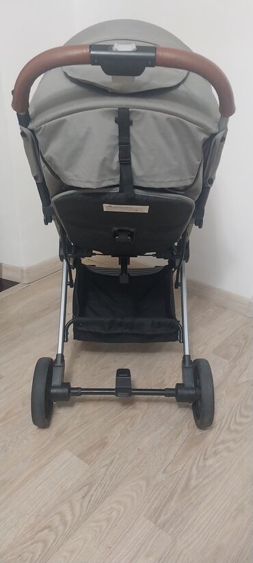 коляски doona: Балдар арабасы, түсү - Күмүш, Жаңы