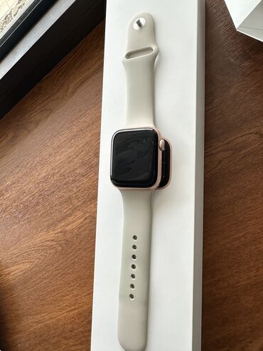 Наручные часы: Apple Watch 5 44mm США!!! Все аксессуары, коробка, вкладыши, чехол