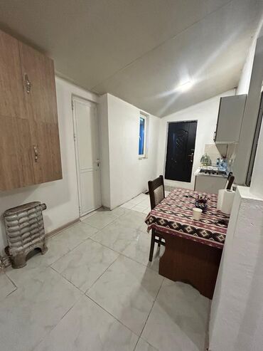 Köhnə tikili: Bakı, Montin, 2 otaqlı, Köhnə tikili, m. Nəriman Nərimanov, 50 kv. m — 9