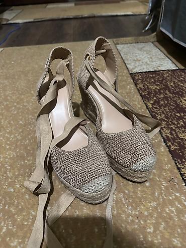 foot patch: Туфли, 40, Zara, Новый, цвет - Бежевый, Самовывоз — 2