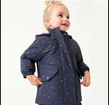 резиновые сапоги детские: Новая куртка на весну от malwee Размер 130 Цена: 1000 сом Новая