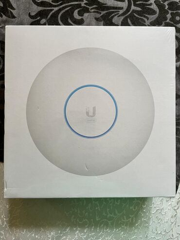 Modemlər və şəbəkə avadanlıqları: Router