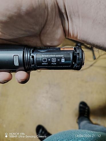 Səsgücləndiricilər, qulaqlıqlar və mikrofonlar: Shure Performance Gear Wireless Systems – PGX2 SM58 simsiz mikrofon — 19