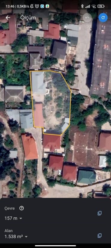 Həyət evləri və villaların satışı: Qaraçuxur qəs. 8 otaq, 278 kv. m, Orta təmir