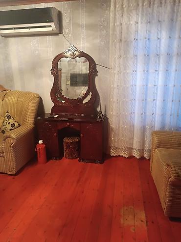 Həyət evləri və villaların satışı: 8 otaq, 90 kv. m, Orta təmir — 21