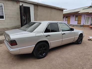 хундай старекс 1: Mercedes-Benz E-Class: 1994 г., 3 л, Кол менен иштөөчү, Дизель, Седан — 4