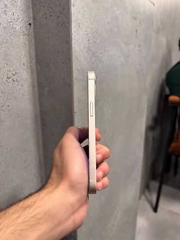 iphone 16 pro almaq: IPhone 13, 128 GB, Starlight, Zəmanət, Simsiz şarj, Face ID — 4