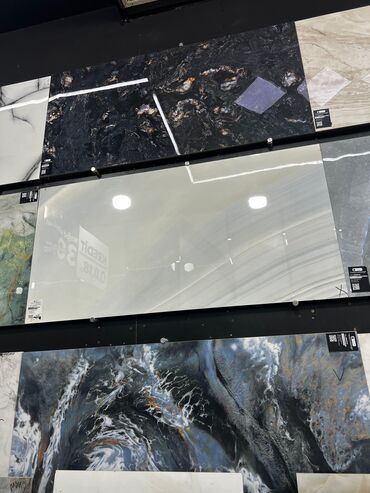 Böyük ölçülü keramika/porcelan plitələr – dekorativ mərmər effektli