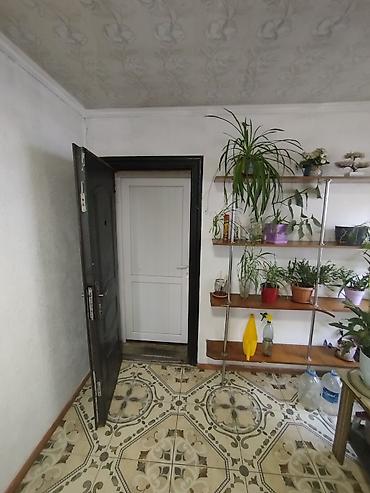 Продажа коттеджей и домов: Срочно продам дом 🏠, район Кызыл Аскер, в доме 7 комнат, 2 — 20