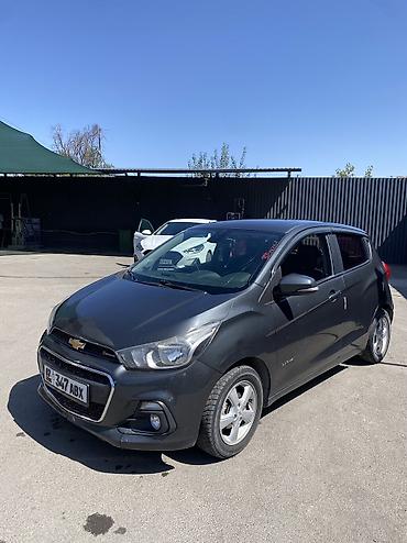 ск пионер: Chevrolet Spark: 2017 г., 1 л, Вариатор, Бензин, Хэтчбэк — 2