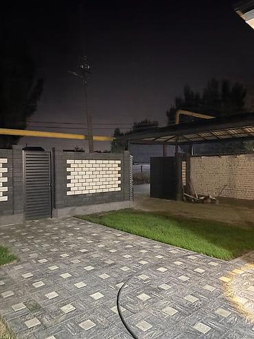 сколько стоит одна сотка: 🏡 Продаётся 3-комнатный дом 📐 Площадь дома: 100 м² 🌳 Участок: 2,85 — 7