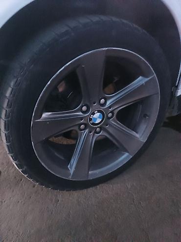 2 gr: Литые диски BMW, 5‑спицевые, графитовый цвет. Основные — 1