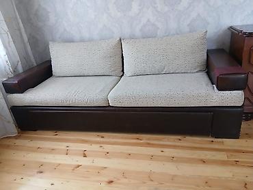 divan restoran: Açılıb-yığılan divan satılır. Həm qonaq otağı, həm də yataq otağı — 3