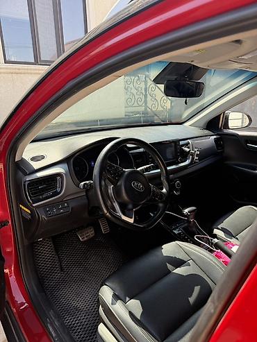 Продажа авто: Kia Stonic: 2018 г., 1.4 л, Автомат, Бензин, Кроссовер — 5