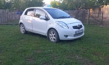corolla runx: Тайота витз. 2005г. обьем 1 газ, бензин. Документи таза, СТС, ПТС бар