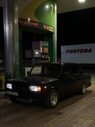 автосидения нивы: ВАЗ (ЛАДА) 2107: 2002 г., 1.8 л, Механика, Бензин, Седан